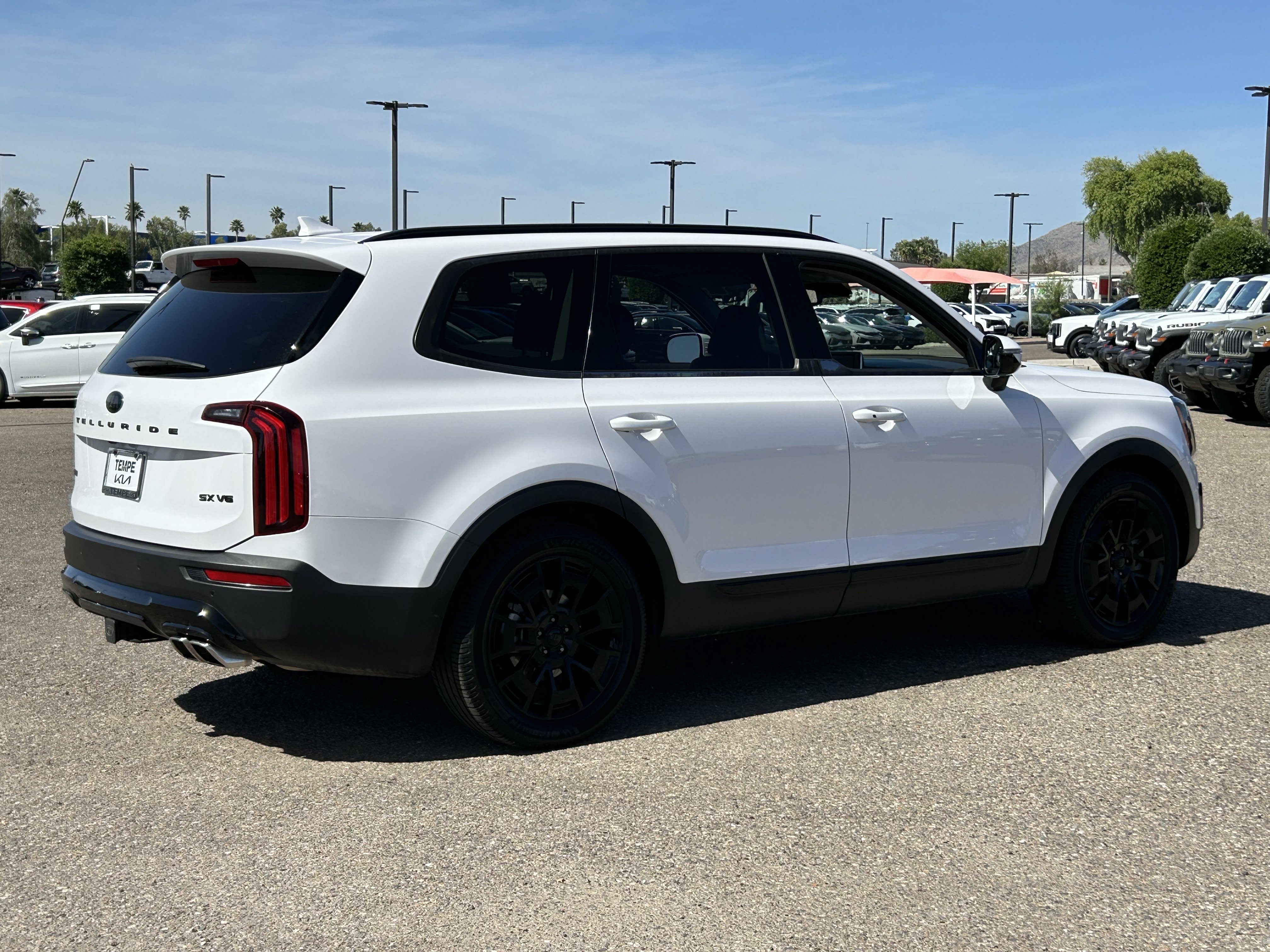 Used 2021 Kia Telluride SX w/ Nightfall Edition Package image 7