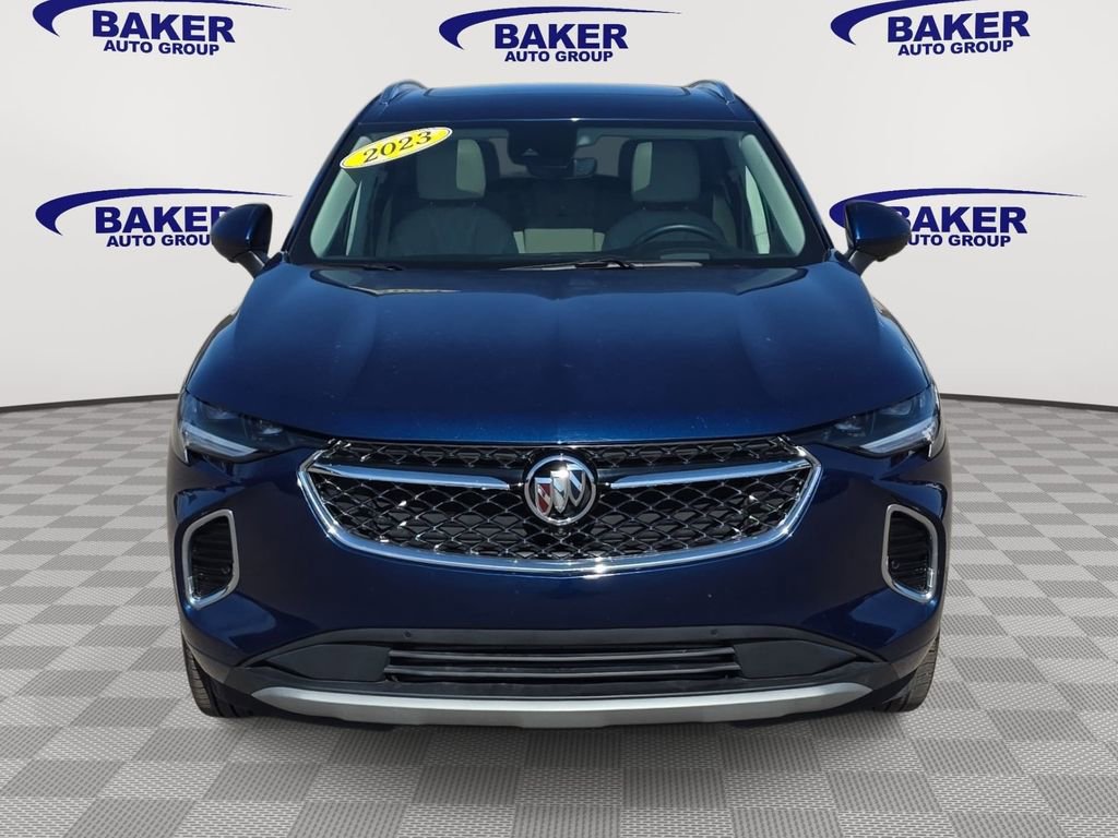 Certified 2023 Buick Envision Avenir image 2