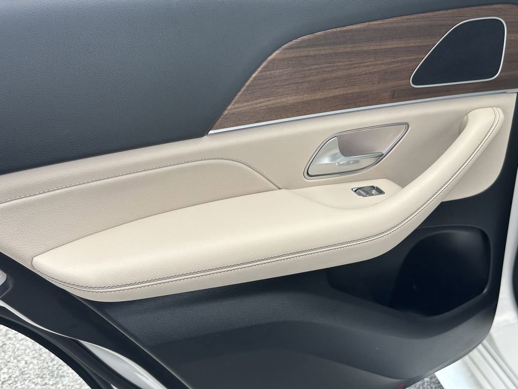Certified 2025 Mercedes-Benz GLE 350 4MATIC image 25