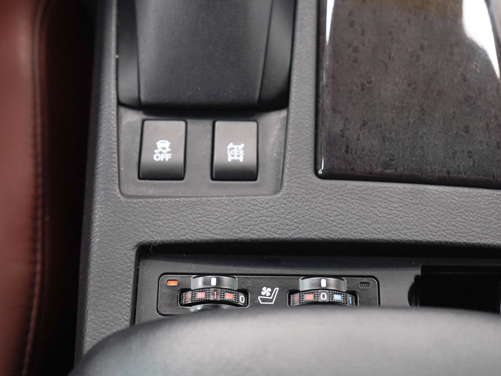 Used 2015 Lexus RX 350 F Sport w/ Navigation Package AWD/4WD image 21