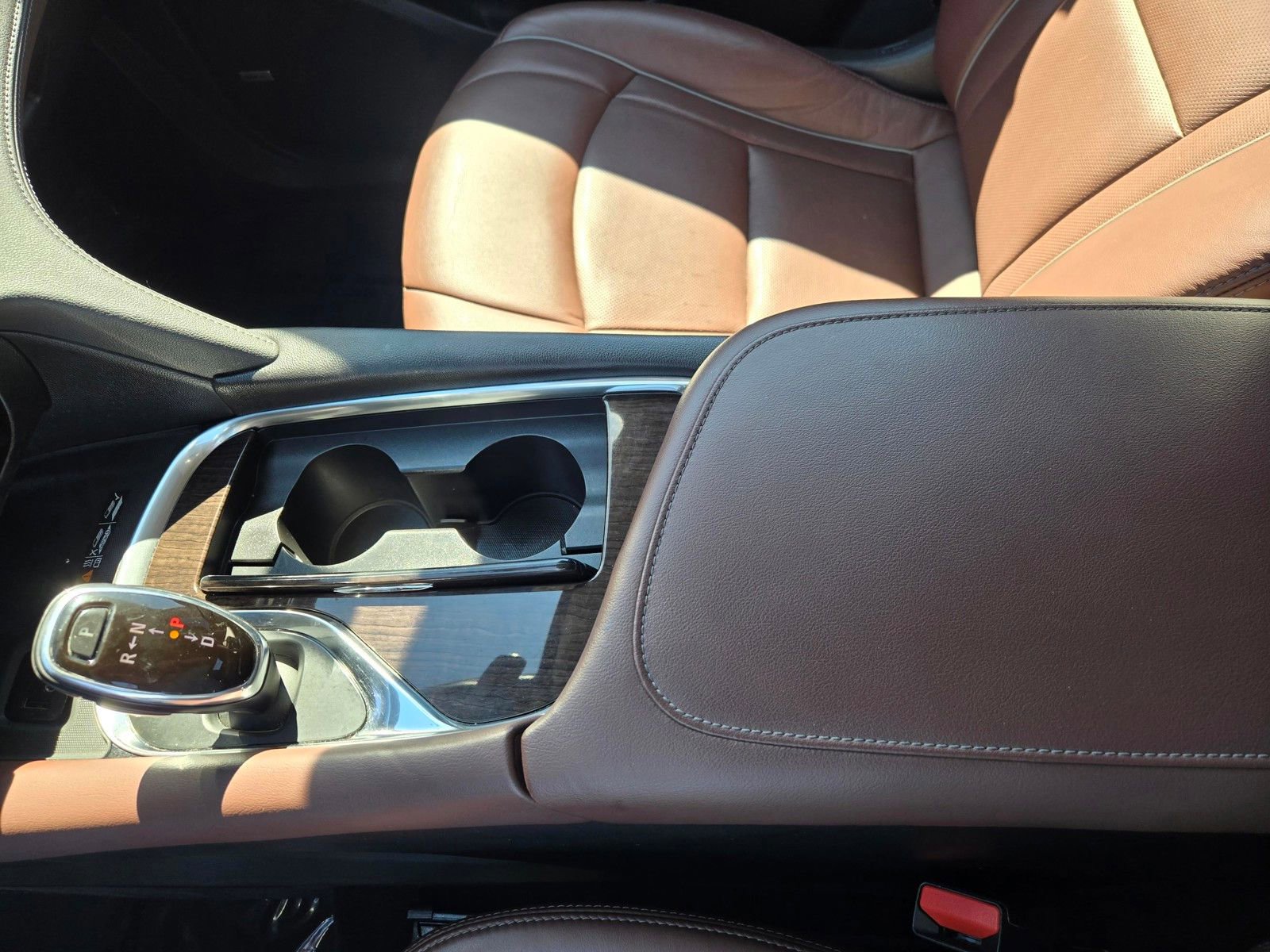 Used 2018 Buick Enclave Avenir w/ Avenir Technology Package image 25