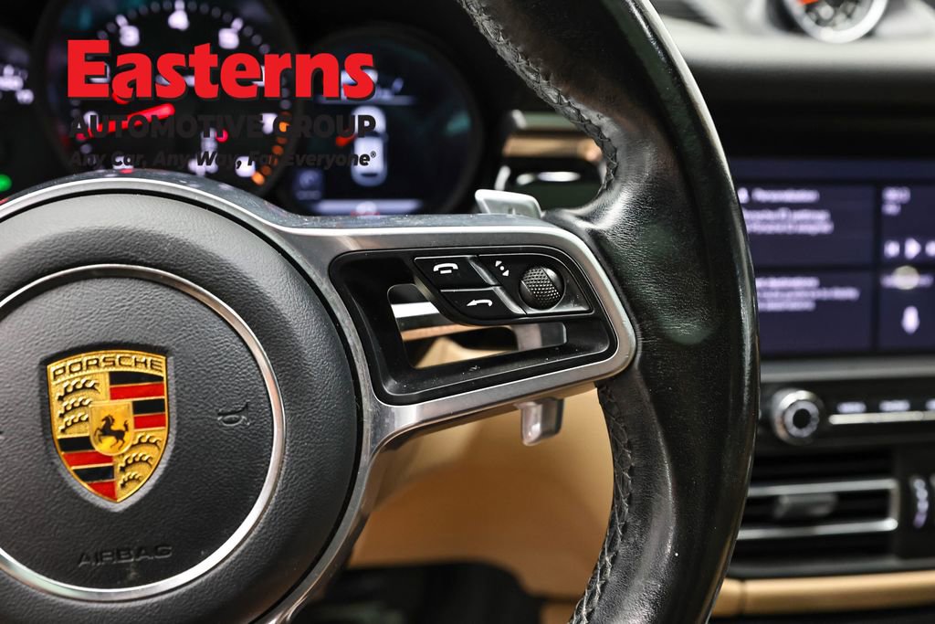 Used 2021 Porsche Macan AWD/4WD image 16
