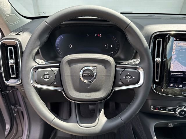 New 2026 Volvo XC40 B5 Plus AWD/4WD image 7
