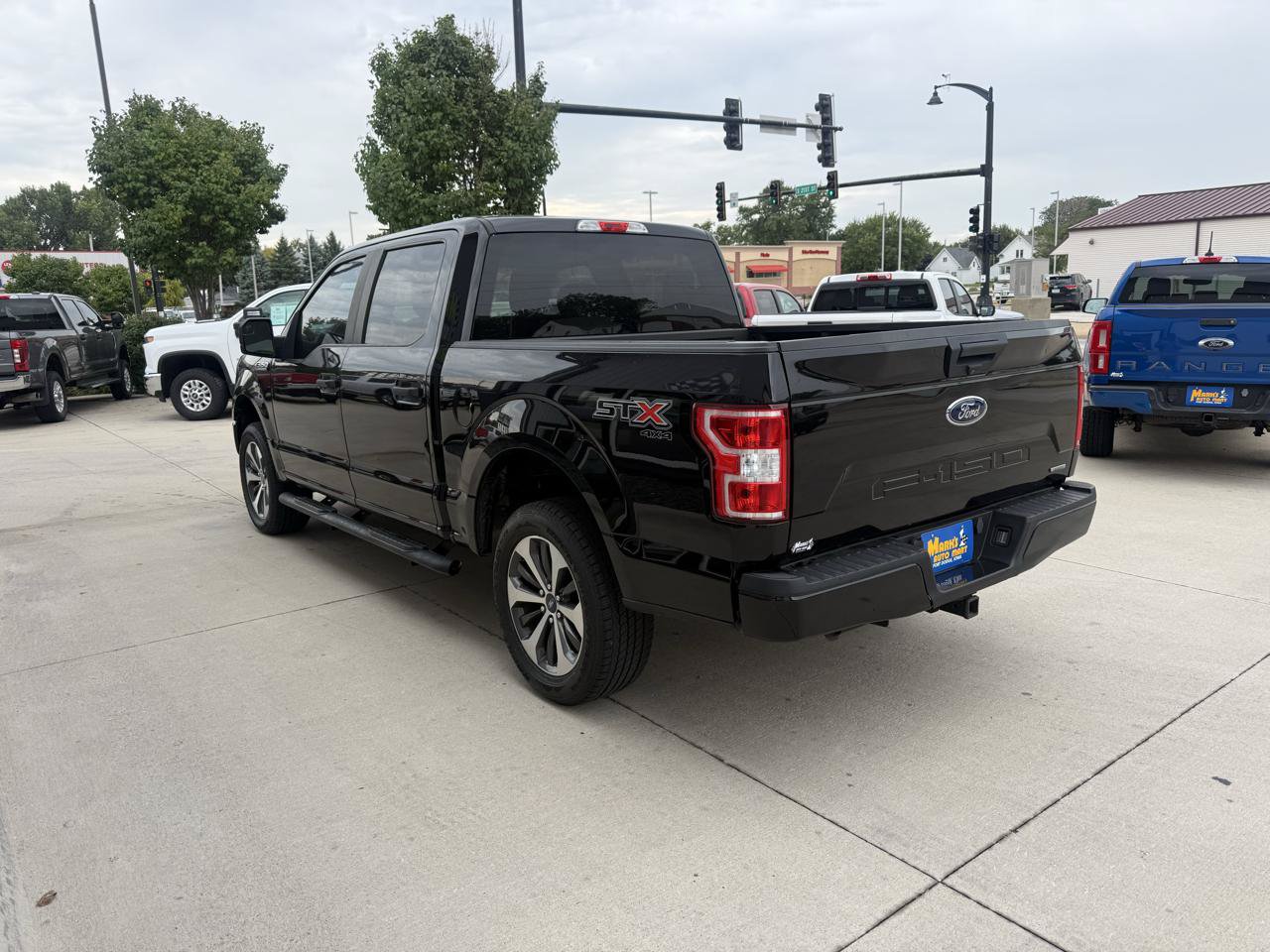 Used 2020 Ford F150 XL w/ Equipment Group 101A Mid AWD/4WD image 4