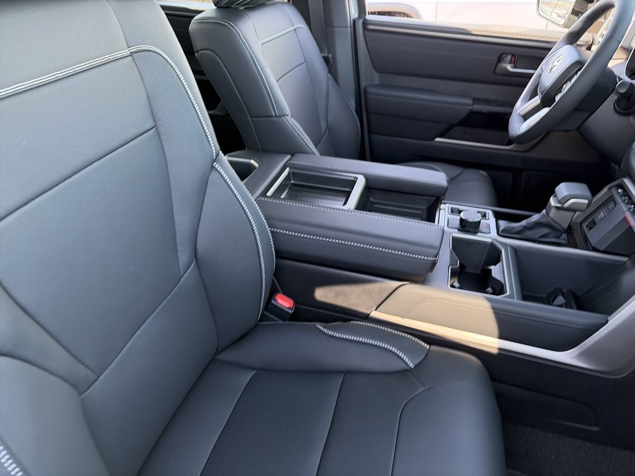 New 2026 Toyota Tundra Limited AWD/4WD image 22
