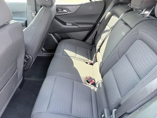 Used 2025 Chevrolet Equinox LT AWD/4WD image 8