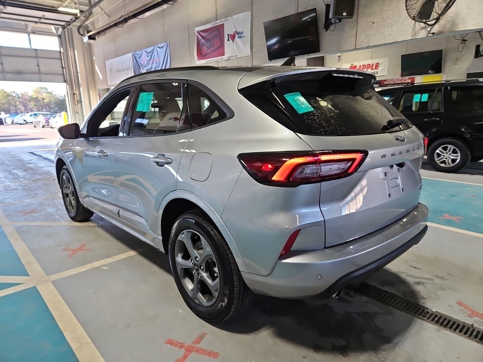 Used 2024 Ford Escape ST-Line Select w/ Tech Pack #1 image 6