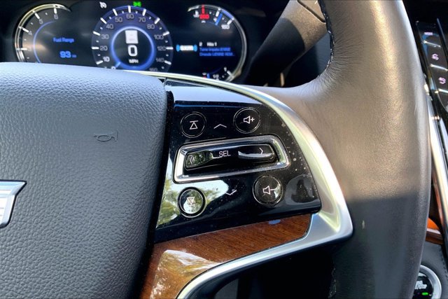 Used 2017 Cadillac Escalade ESV Luxury AWD/4WD image 19