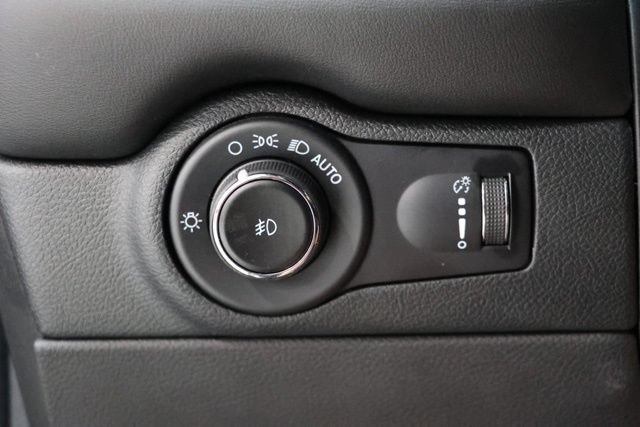 Used 2023 Dodge Durango R/T AWD/4WD image 21