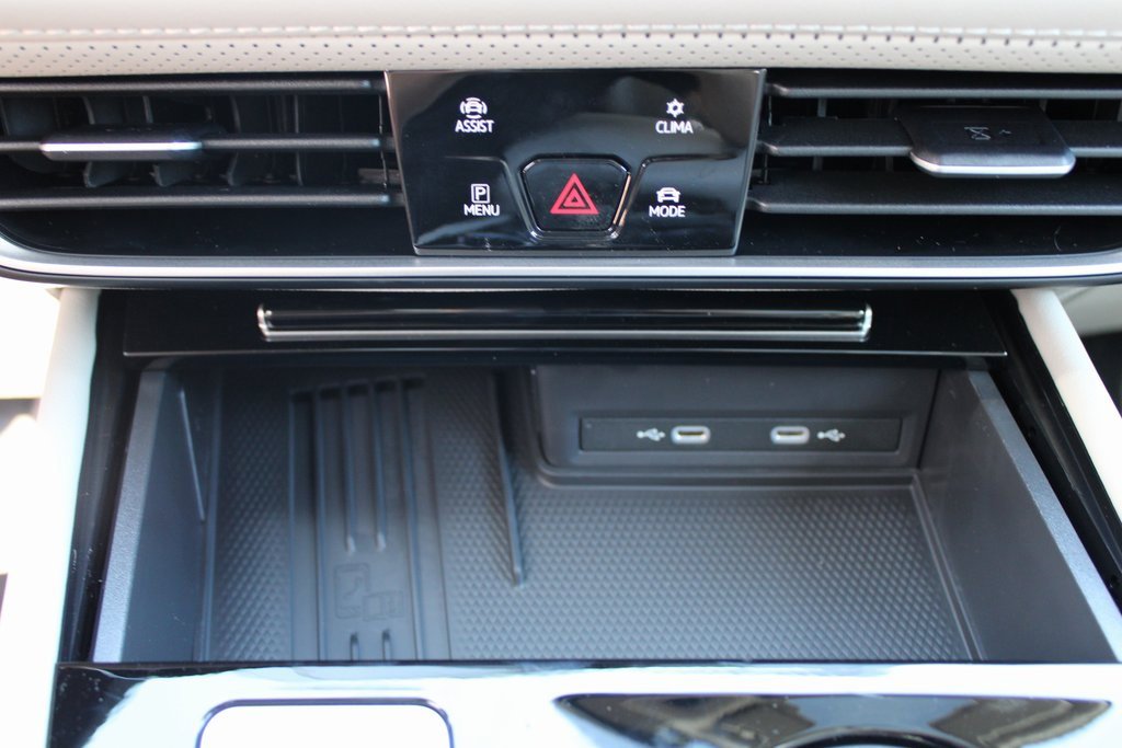 New 2026 Volkswagen Atlas SE image 15