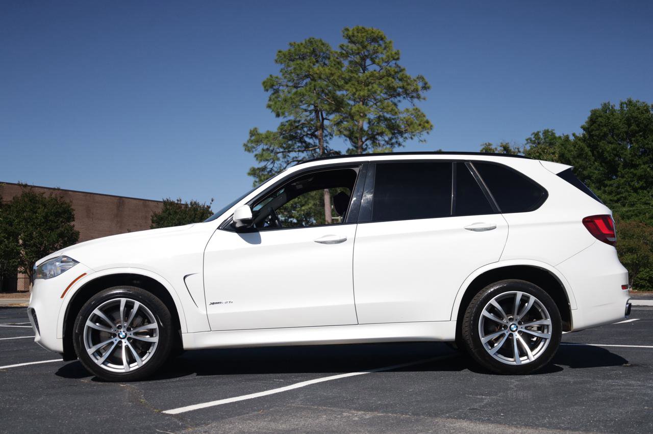 Used 2017 BMW X5 xDrive50i AWD/4WD image 2