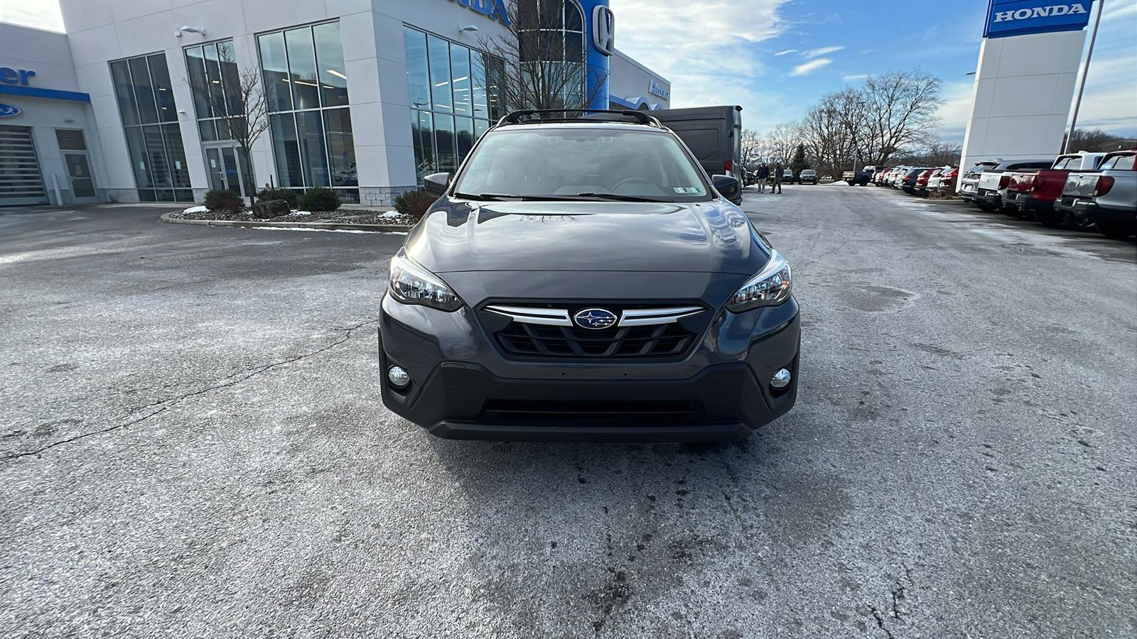 Used 2021 Subaru Crosstrek 2.0i Premium w/ Moonroof Package image 9