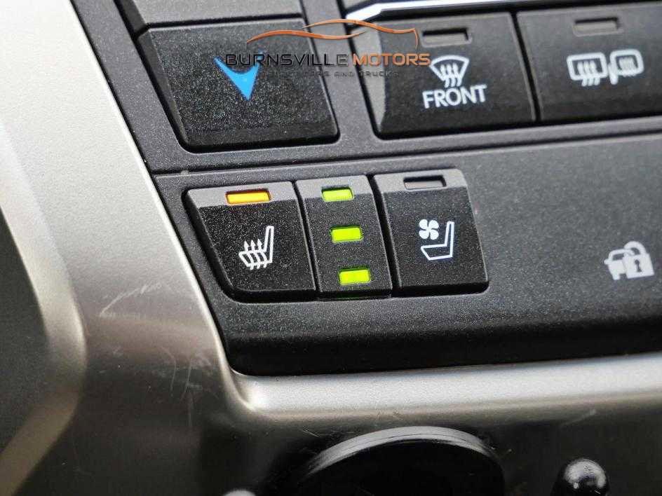 Used 2016 Lexus NX 200t AWD w/ Premium Package image 28