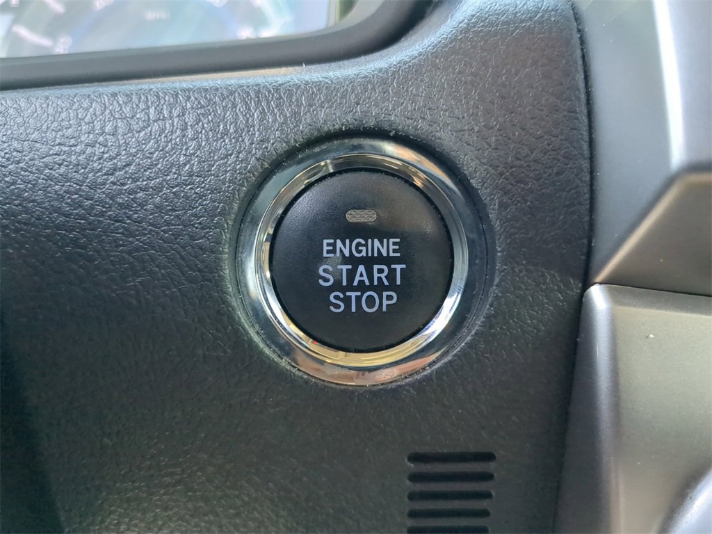 Used 2018 Toyota 4Runner Limited image 32