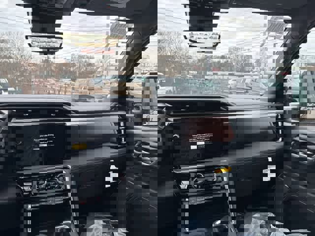 New 2026 GMC Sierra 2500 Denali w/ Denali Reserve Package image 15