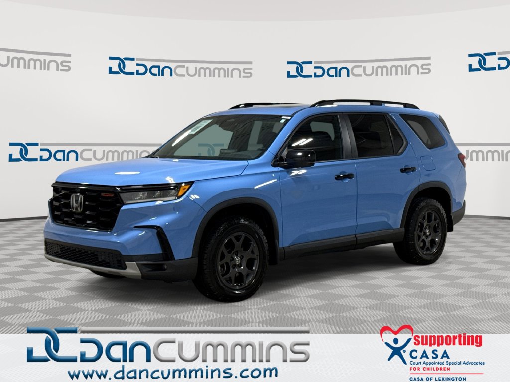Used 2024 Honda Pilot TrailSport image 1