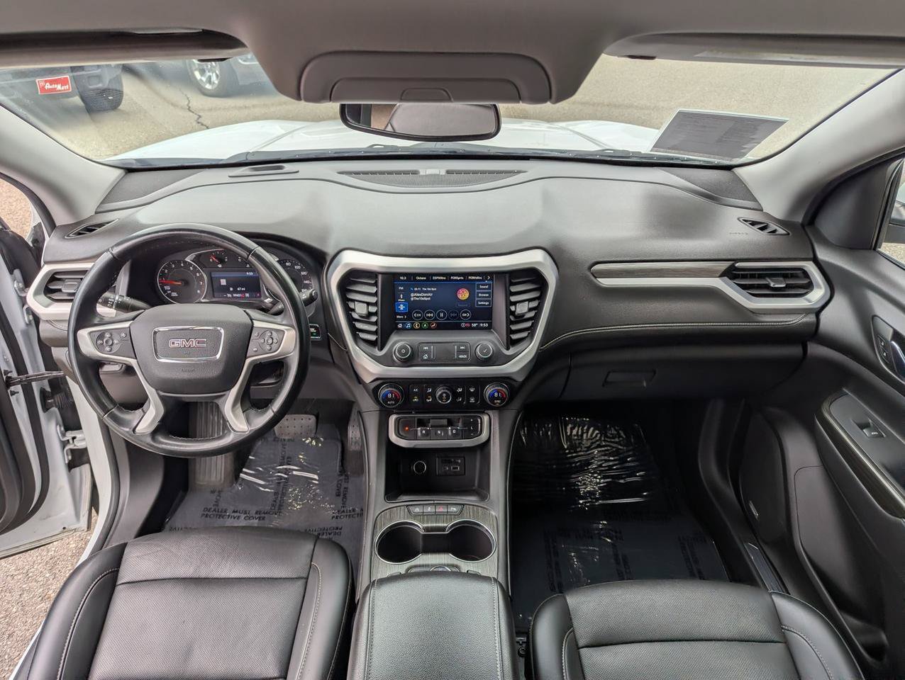 Used 2023 GMC Acadia SLT AWD/4WD image 21
