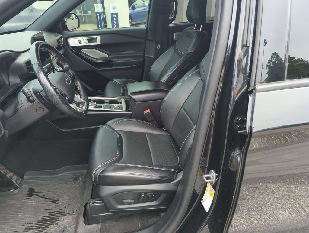 Used 2021 Ford Explorer ST w/ Equipment Group 401A AWD/4WD image 12