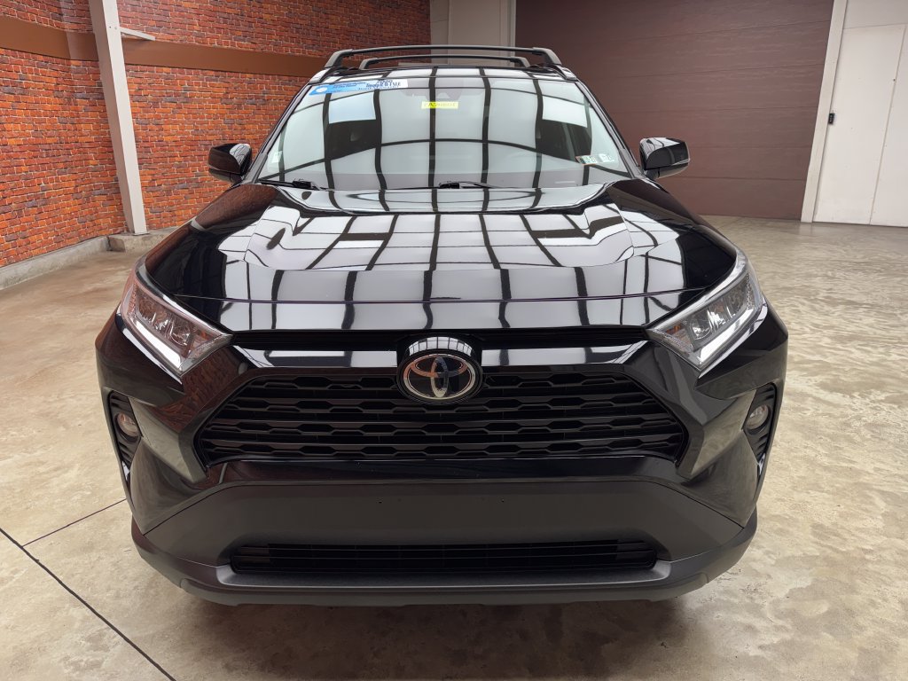 Used 2020 Toyota RAV4 XLE w/ Convenience Package AWD/4WD image 9