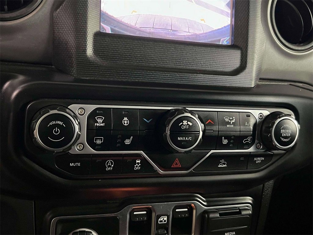 Used 2023 Jeep Wrangler Sport S image 28