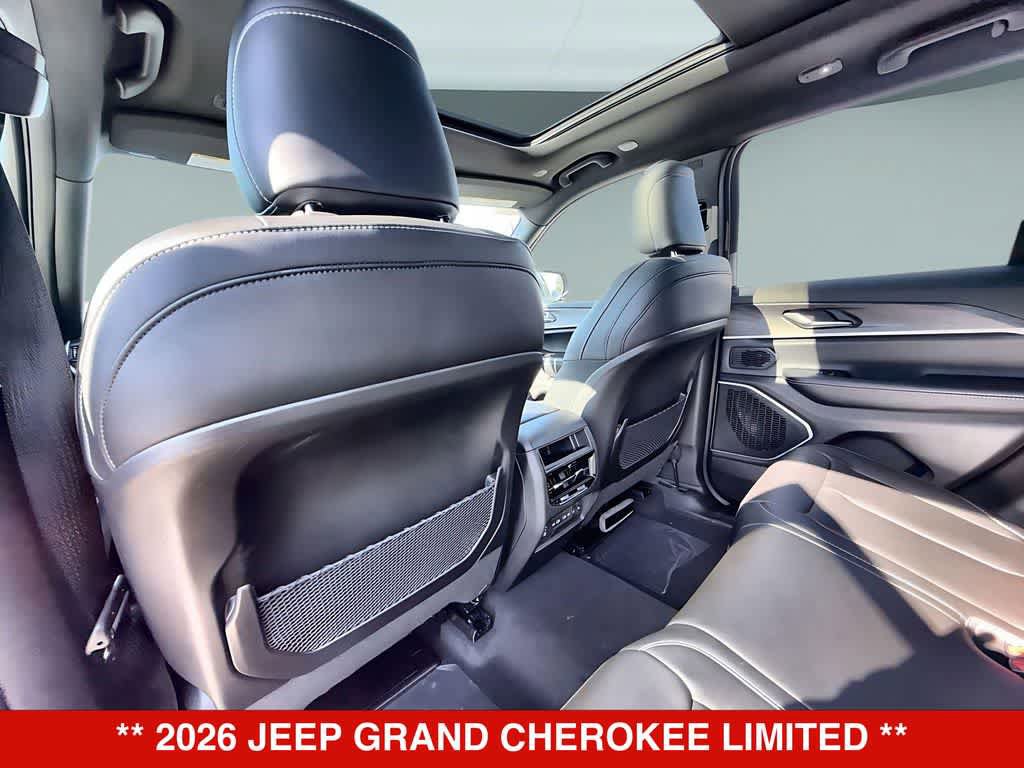 New 2026 Jeep Grand Cherokee Limited RWD image 12