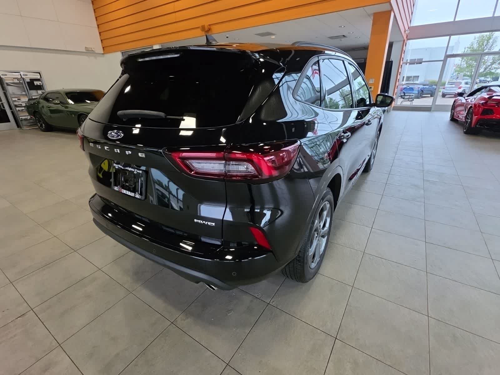 Used 2024 Ford Escape ST-Line Select w/ Tech Pack #1 AWD/4WD image 9
