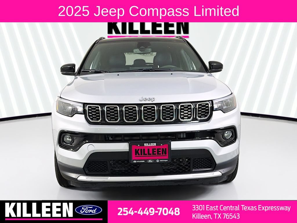 Used 2025 Jeep Compass Limited AWD/4WD image 2