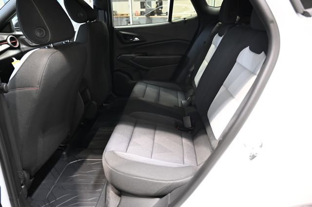 New 2026 Chevrolet Trax RS w/ Driver Confidence Package image 11