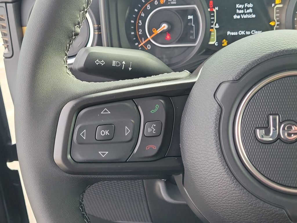 New 2026 Jeep Gladiator Sport AWD/4WD image 25