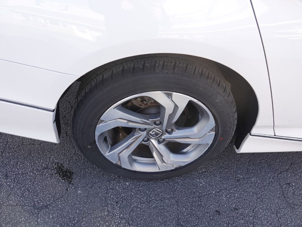 Used 2018 Honda Accord EX-L image 7