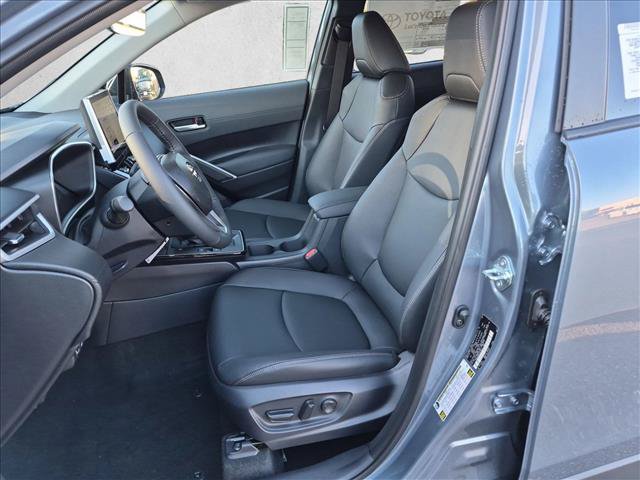 New 2026 Toyota Corolla Cross XLE w/ Convenience Package AWD/4WD image 4
