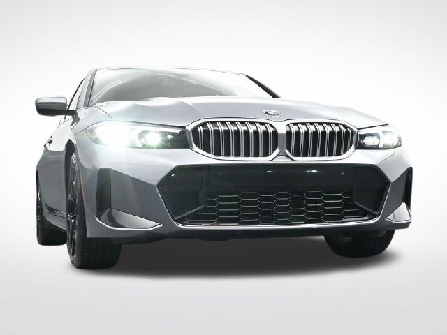 New 2026 BMW 330i Sedan w/ M Sport Package RWD image 36