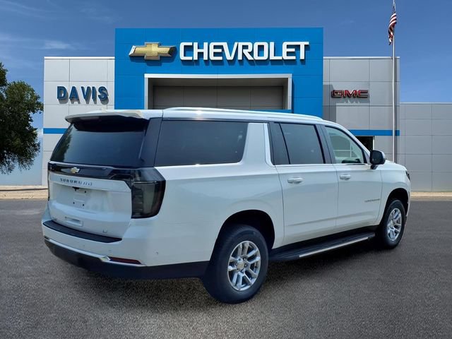 New 2026 Chevrolet Suburban LT w/ Comfort Package AWD/4WD image 3