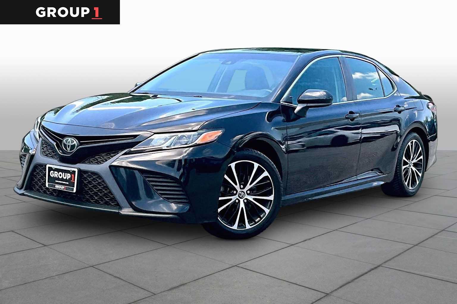 Used 2018 Toyota Camry SE