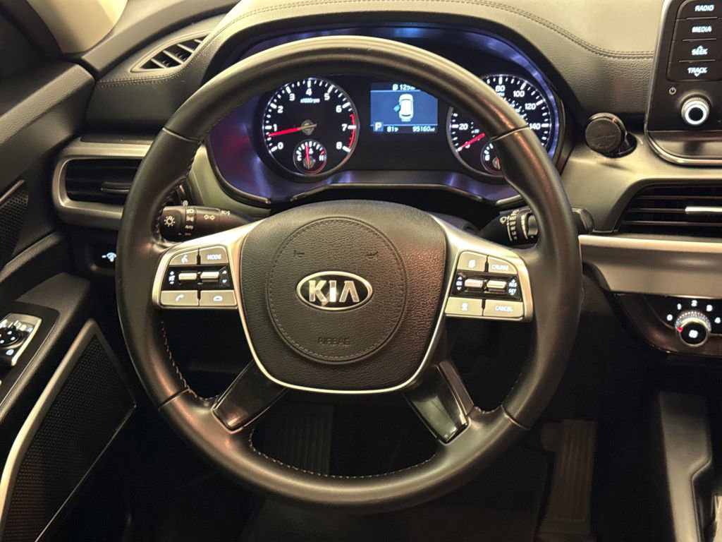 Used 2021 Kia Telluride LX FWD image 13