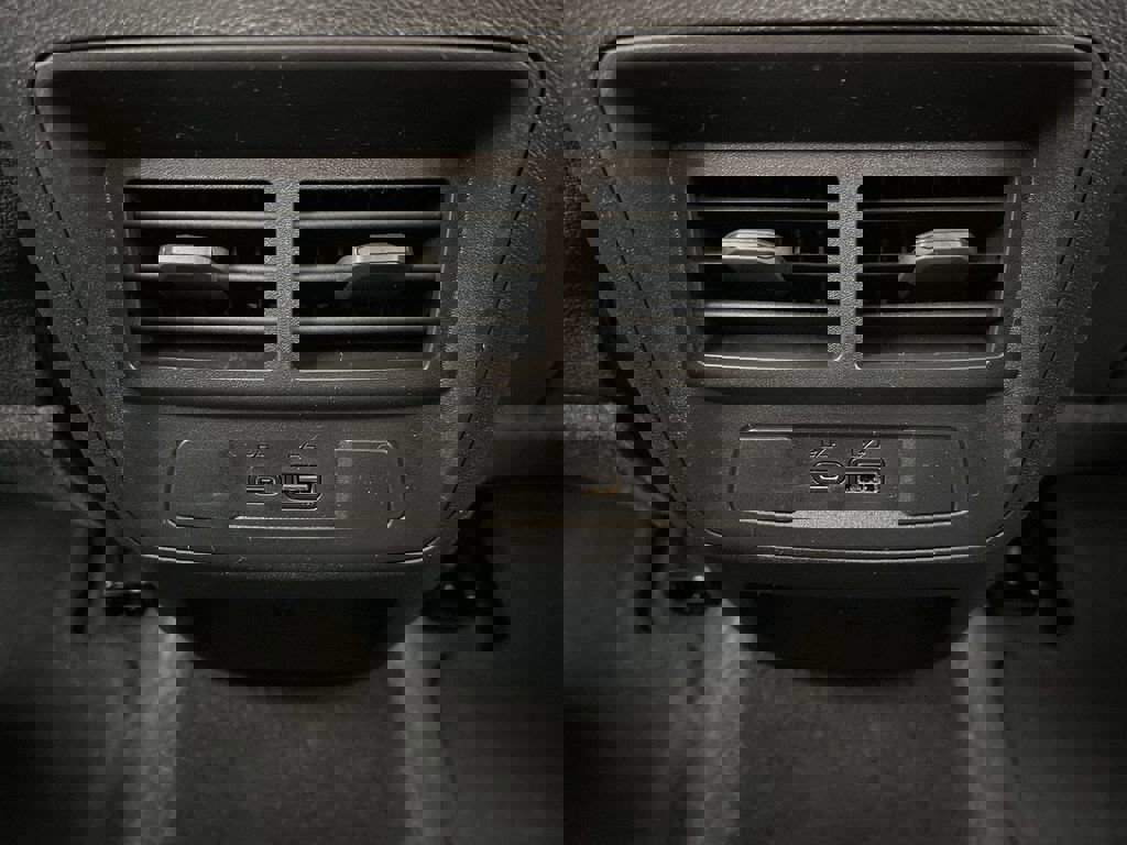 New 2026 GMC Canyon Denali image 22