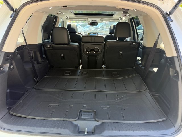 Used 2024 Honda Pilot Touring image 14