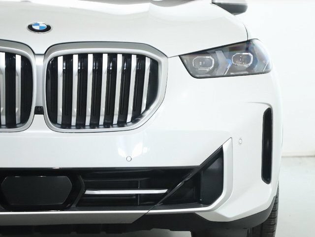 Used 2025 BMW X5 xDrive40i AWD/4WD image 8
