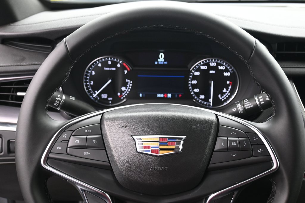 Used 2026 Cadillac XT5 Luxury AWD/4WD image 9
