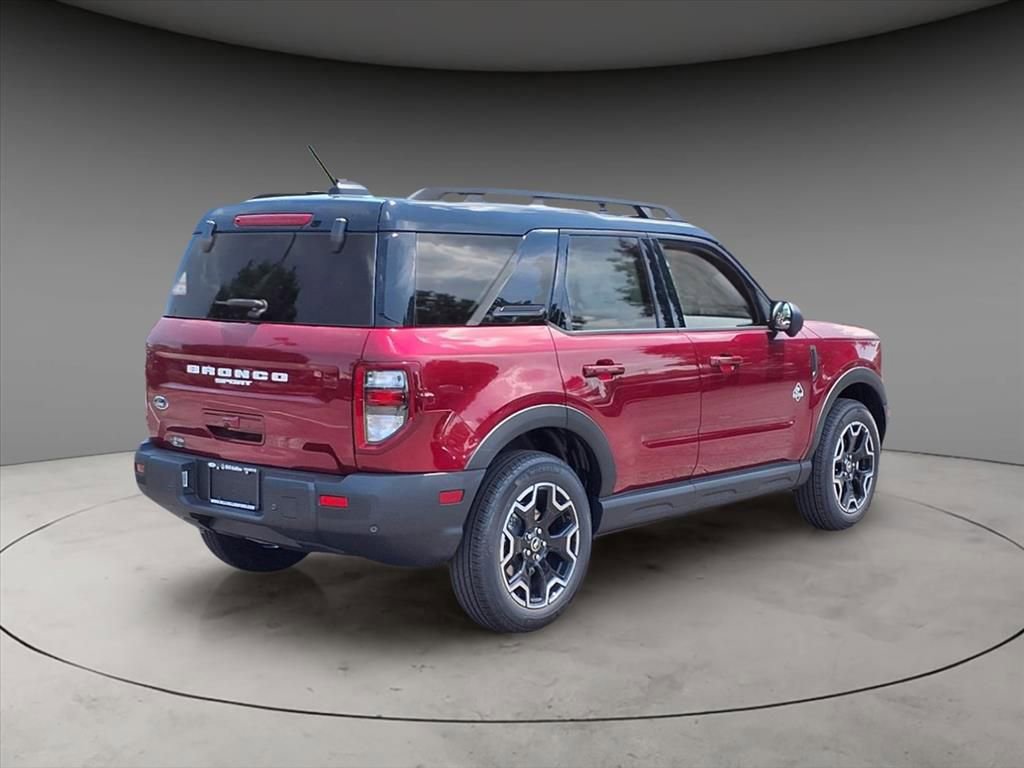New 2025 Ford Bronco Sport Outer Banks w/ Outer Banks Tech Package+ AWD/4WD image 9