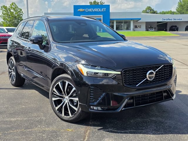 Used 2025 Volvo XC60 B5 Plus AWD/4WD video 2