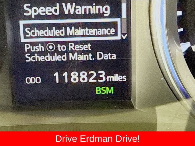 Certified 2018 Toyota Highlander XLE w/ Carpet Mat Package (TMS) image 33