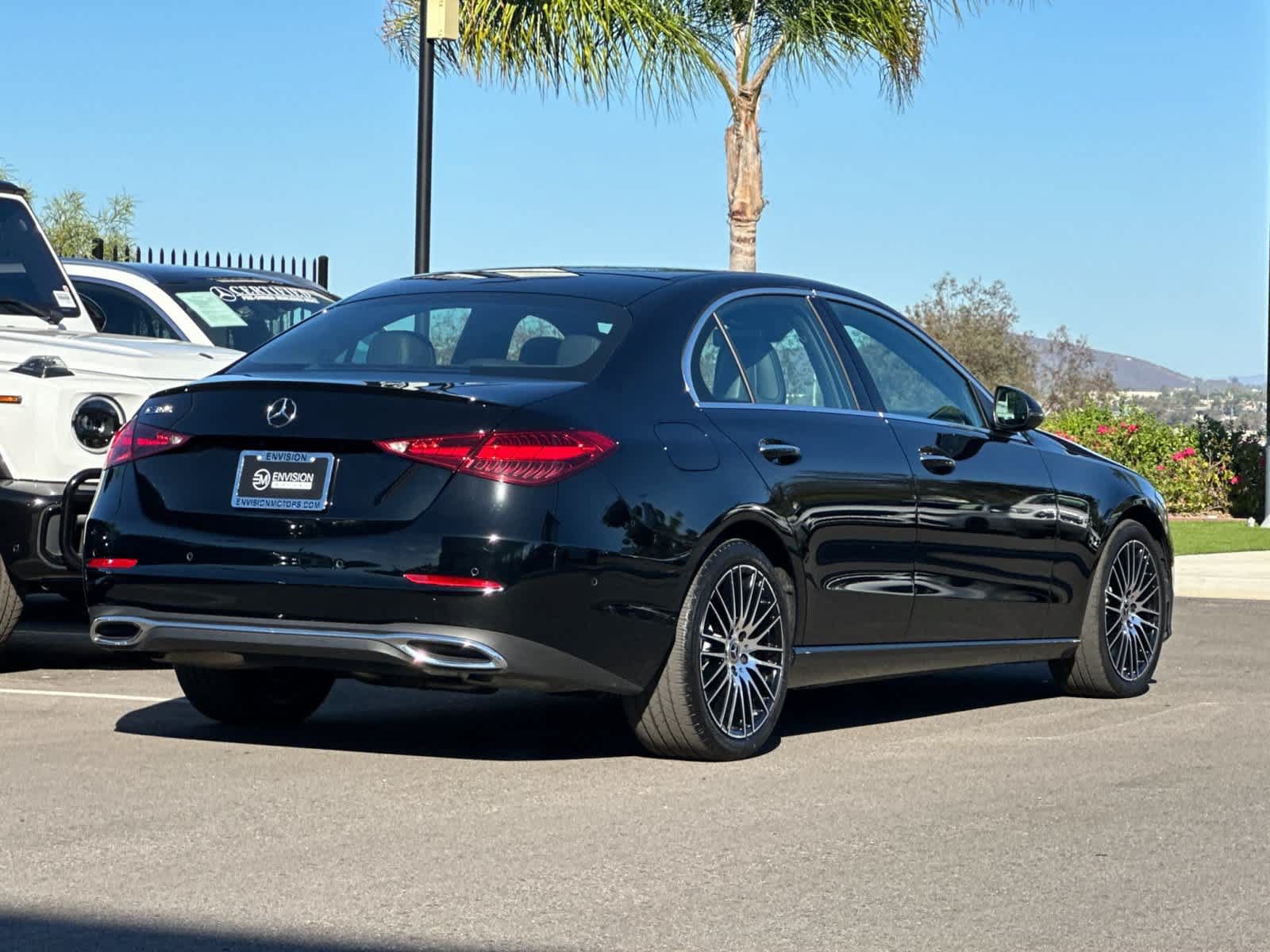 Used 2024 Mercedes-Benz C 300 Sedan image 3