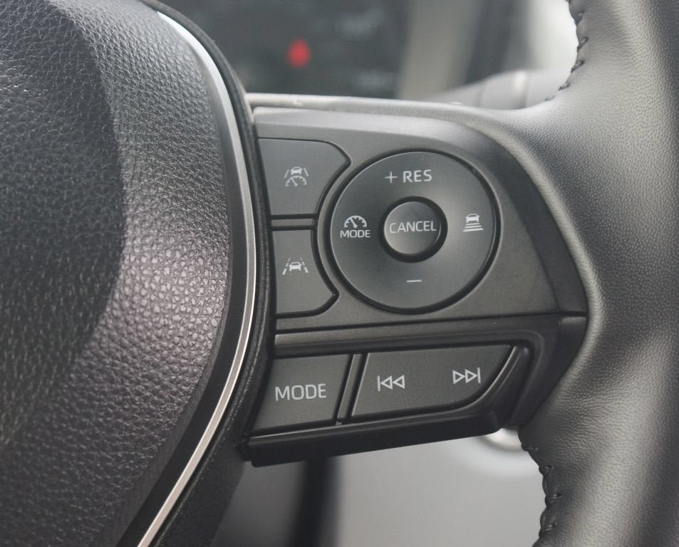 Used 2024 Toyota Corolla SE AWD/4WD image 10