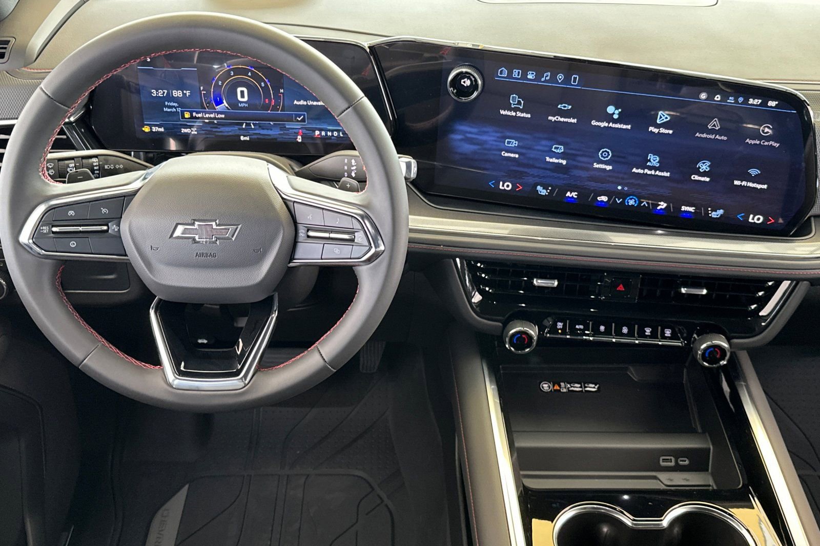 New 2026 Chevrolet Suburban RST image 16