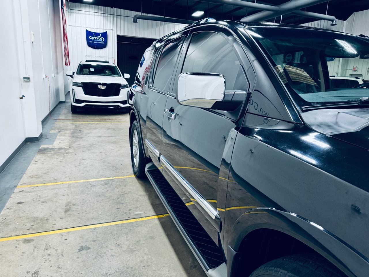 Used 2014 Nissan Armada Platinum w/ 2nd Row Captain Seat Package image 20