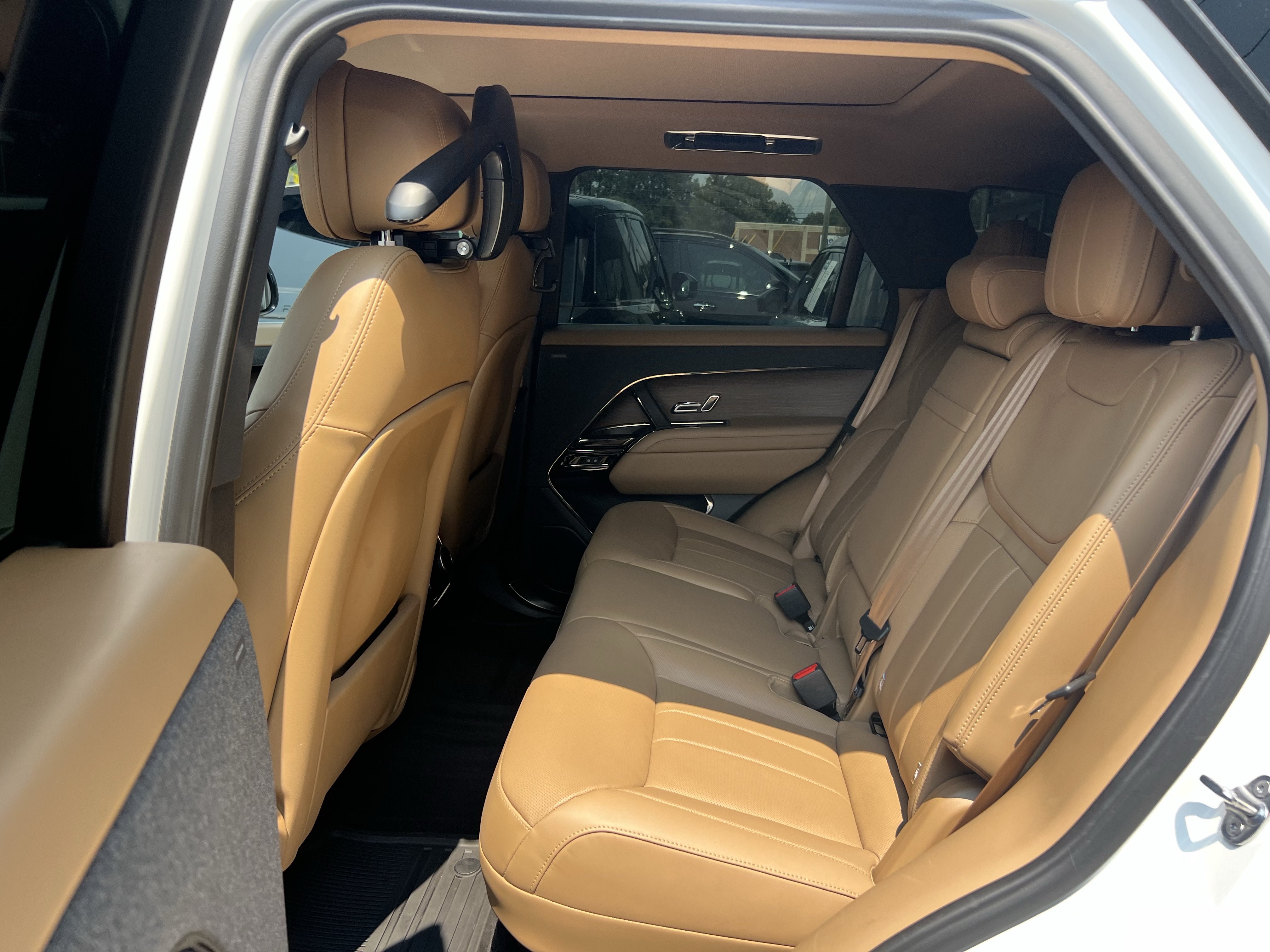 Certified 2024 Land Rover Range Rover Sport SE AWD/4WD image 28