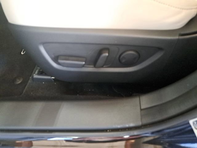 Used 2025 MAZDA CX-30 AWD 2.5 S w/ Premium Package image 26