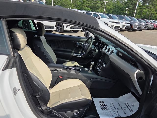 Used 2017 Ford Mustang Premium RWD image 14