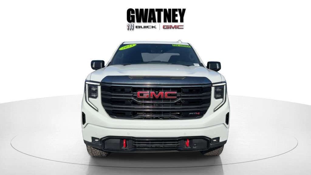 Used 2023 GMC Sierra 1500 AT4 w/ Technology Package image 2